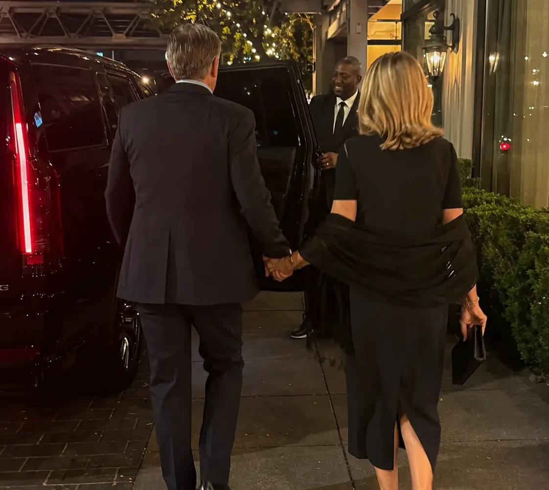 evening-chauffeur-arrival